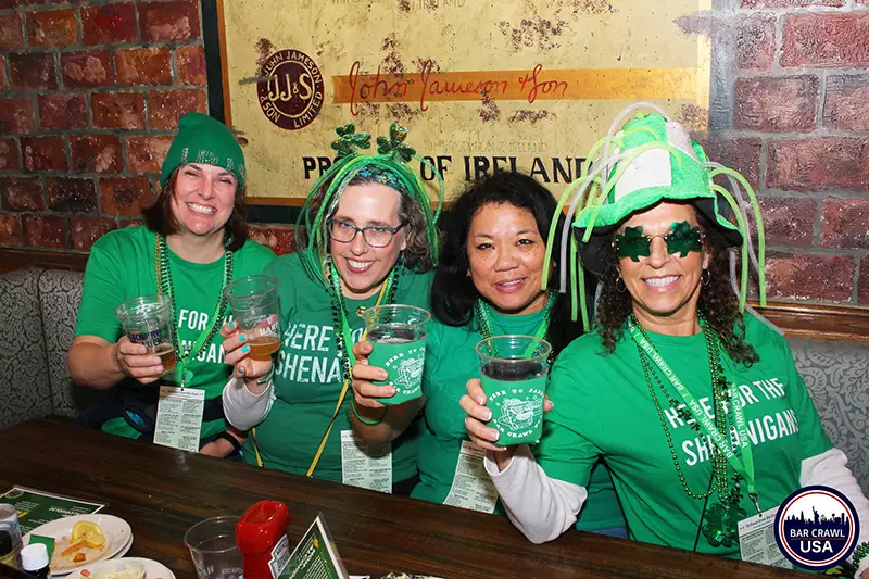 St Paddy Bar Crawl with Koozie