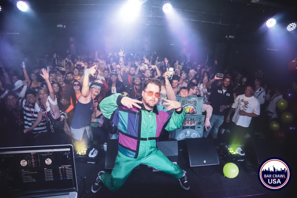 group photo from Boos and Brews bar crawl